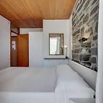 شقة Belvilla By Oyo La Cava D Pognana Lario